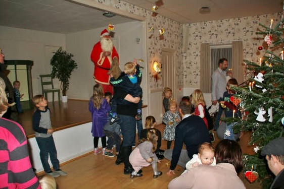 Juletræsfest_2014_kullerup_forsamlingshus_09.jpg