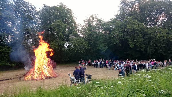 Sankt_hans2015_kullerup_forsamlingshus_11.jpg