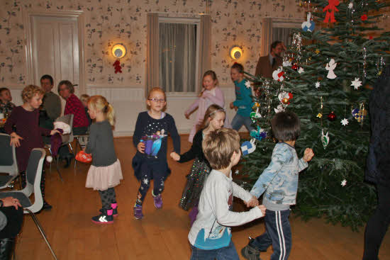 Juletræsfest2015_kullerup_forsamlingshus_12.jpg